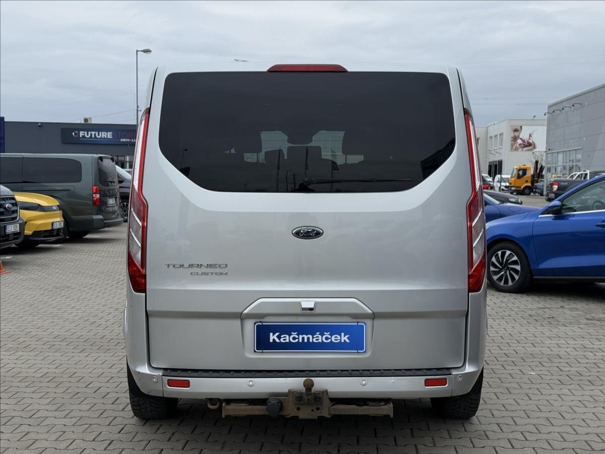 Ford Tourneo Custom Ostatní 2,0 l 136 kw