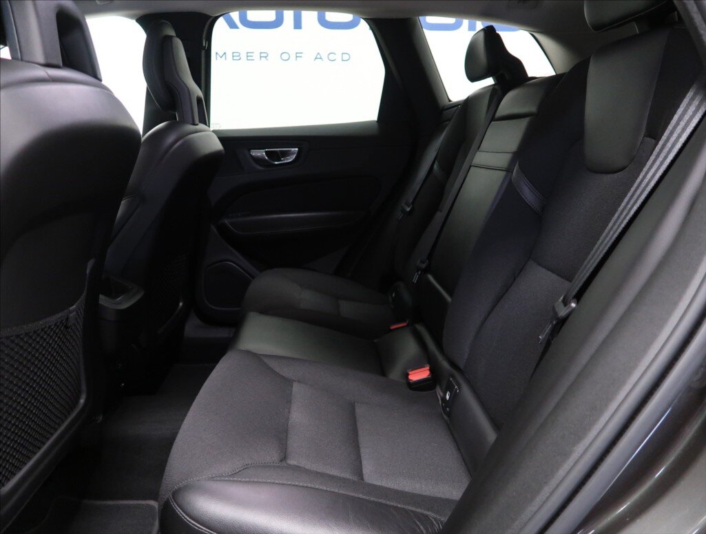 Volvo XC60 SUV 2,0 l 140 kw