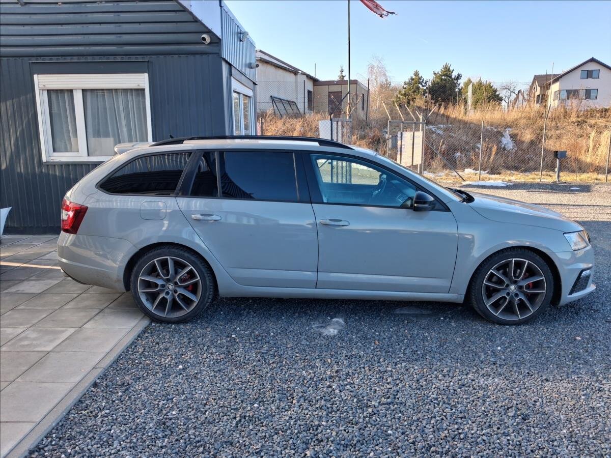 Škoda Octavia Kombi 2,0 l 135 kw