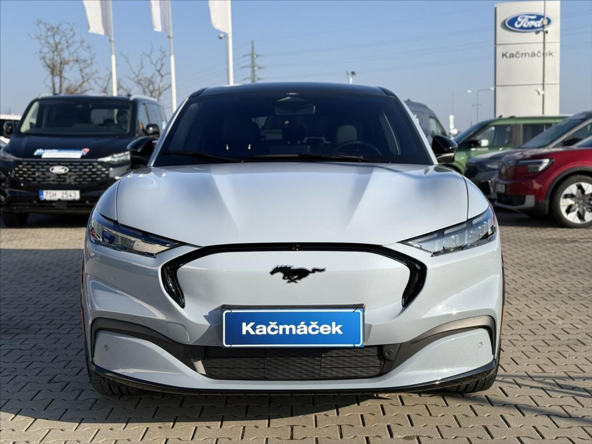 Ford Mustang Mach-E Hatchback 0,0 225 kw
