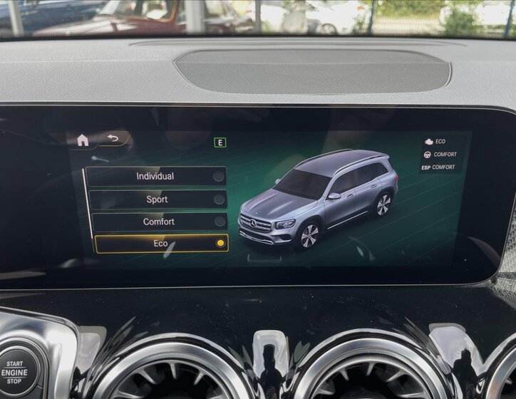 Mercedes-Benz GLB 22