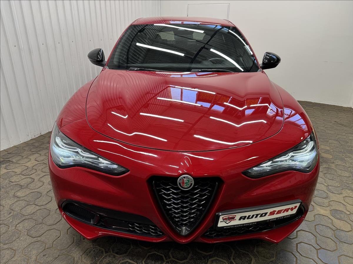 Alfa Romeo Stelvio SUV / Terénní 2,1 l 154 kw