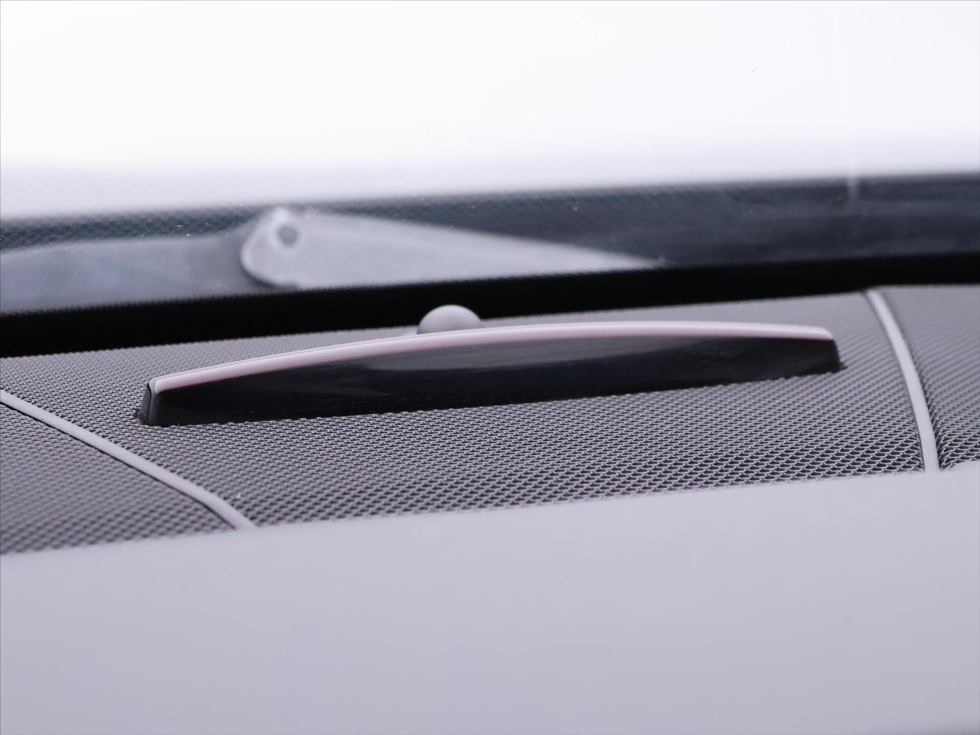 Mercedes-Benz Třídy E Kombi 3,0 l 170 kw