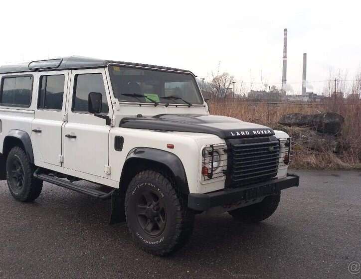 Land Rover Defender SUV / Terénní 0,0 110 kw