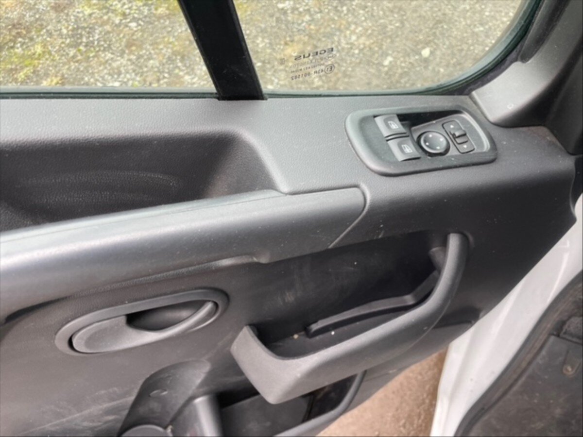 Renault Trafic Skříň 2,3 l 100 kw