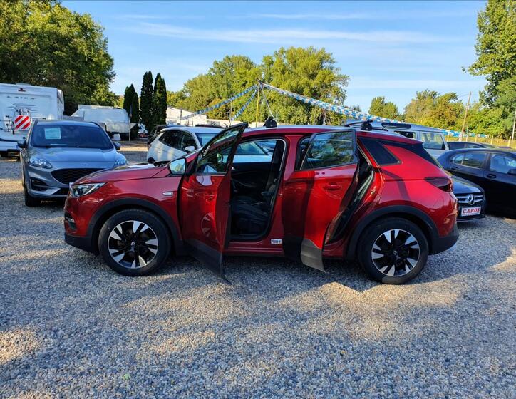Opel Grandland X 17