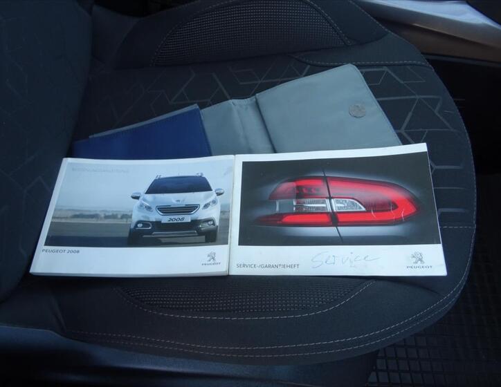 Peugeot 2008 15