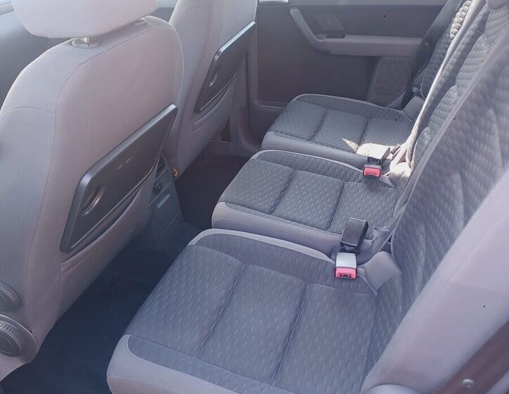 Volkswagen Touran VAN / Minibus 0,0 77 kw