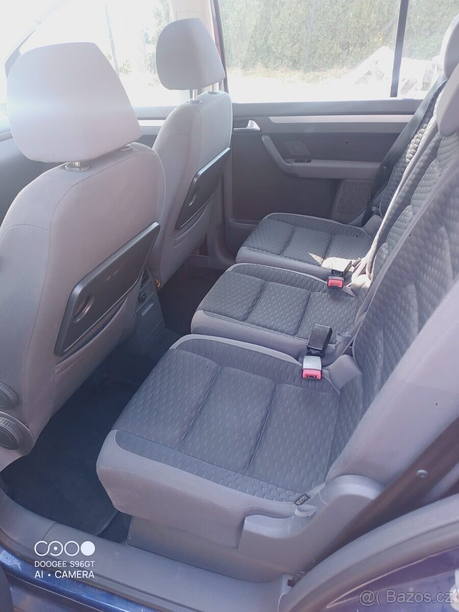 Volkswagen Touran VAN / Minibus 0,0 77 kw