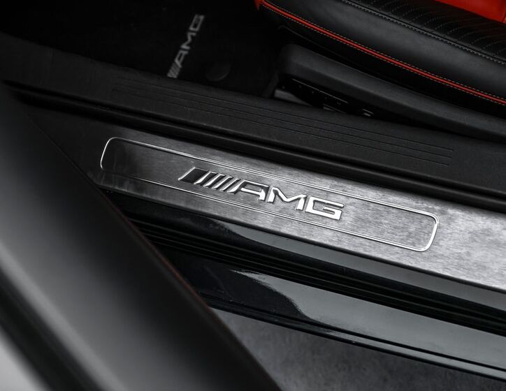 Mercedes-Benz AMG GT 18