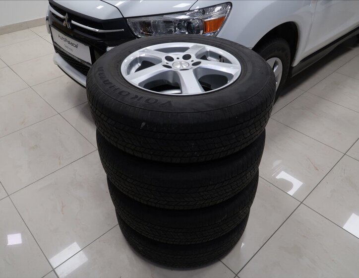 Mitsubishi ASX SUV 1,6 l 86 kw