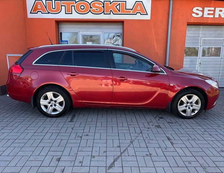 Opel Insignia Kombi 1,6 l 132 kw