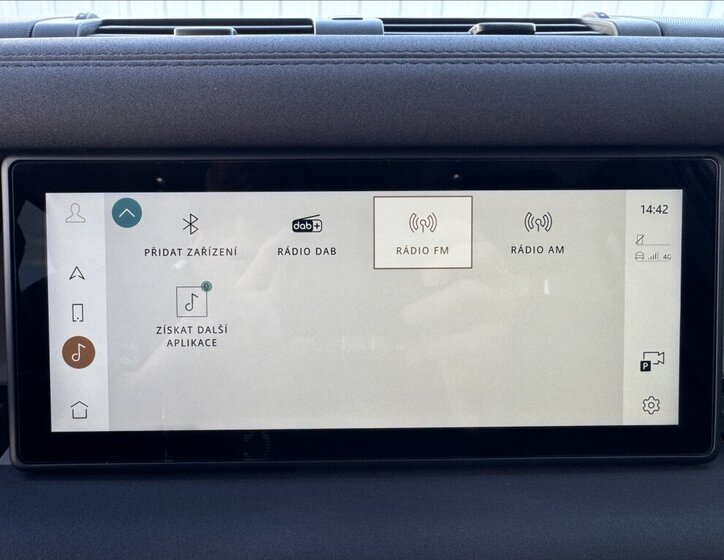 Land Rover Defender SUV / Terénní 3,0 l 221 kw