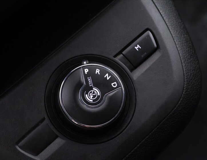 Peugeot Traveller Kombi 2,0 l 130 kw