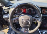 Audi Q5 Kombi 3,0 l 176 kw