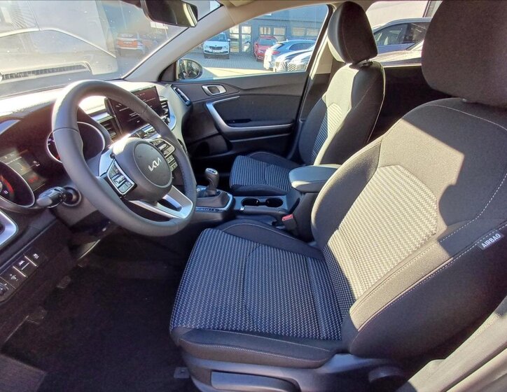 KIA Ceed Kombi 1,5 l 103 kw