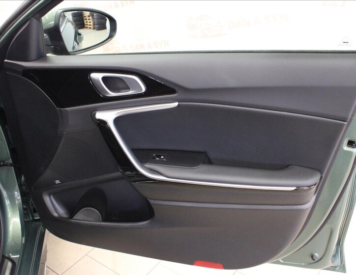 KIA ProCeed Kombi 1,5 l 103 kw