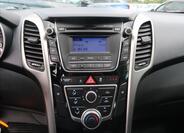 Hyundai i30 14