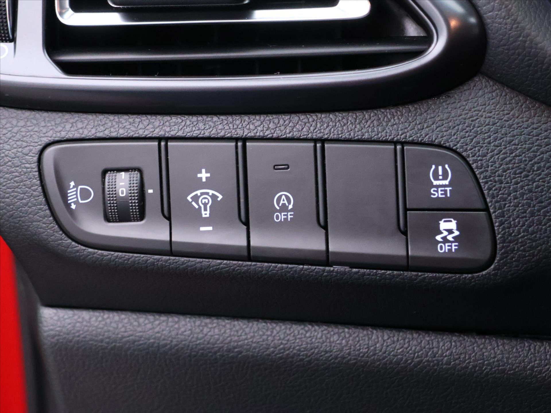 Hyundai i30 Liftback 1,5 l 117 kw