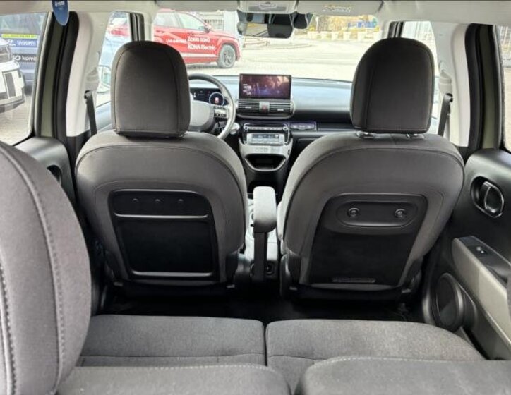 Hyundai Inster SUV / Terénní 0,0 84 kw