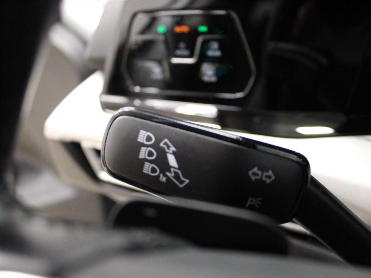 Volkswagen Golf Kombi 1,5 l 110 kw