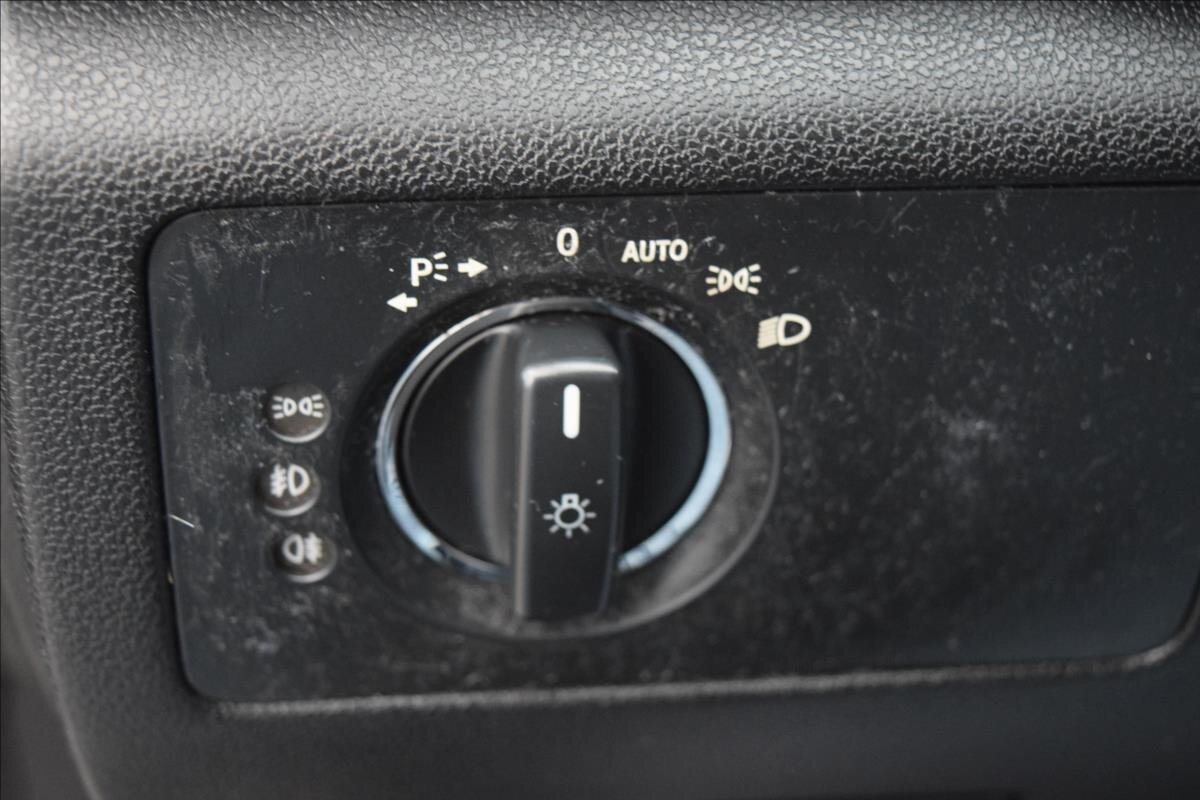 Mercedes-Benz Třídy R Kombi 3,0 l 140 kw