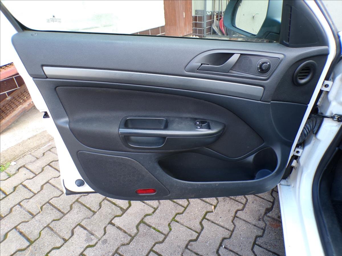 Škoda Octavia Kombi 1,2 l 77 kw