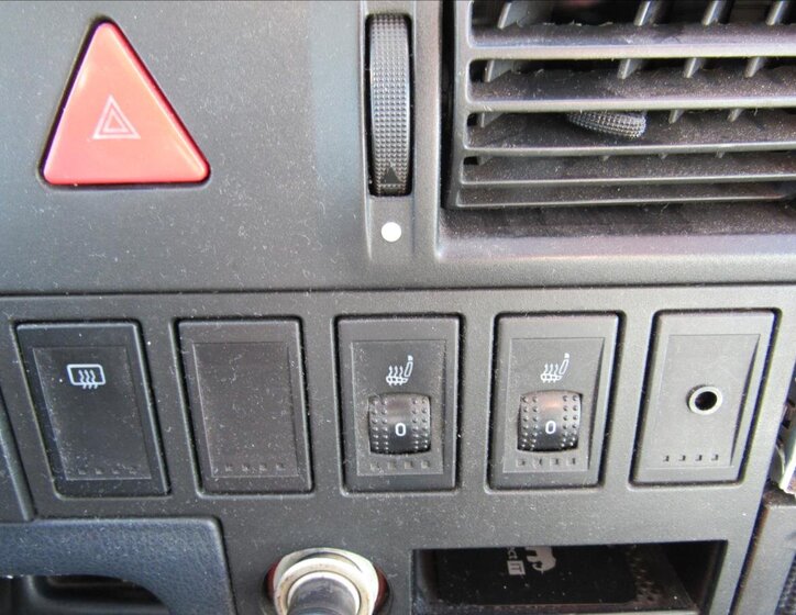 Volkswagen Caravelle Kombi 2,5 l 75 kw