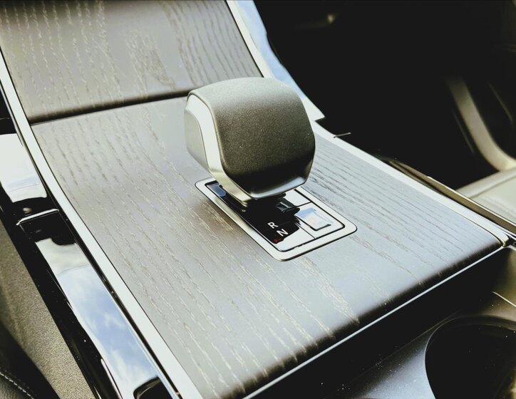 Land Rover Range Rover Velar SUV / Terénní 2,0 l 150 kw