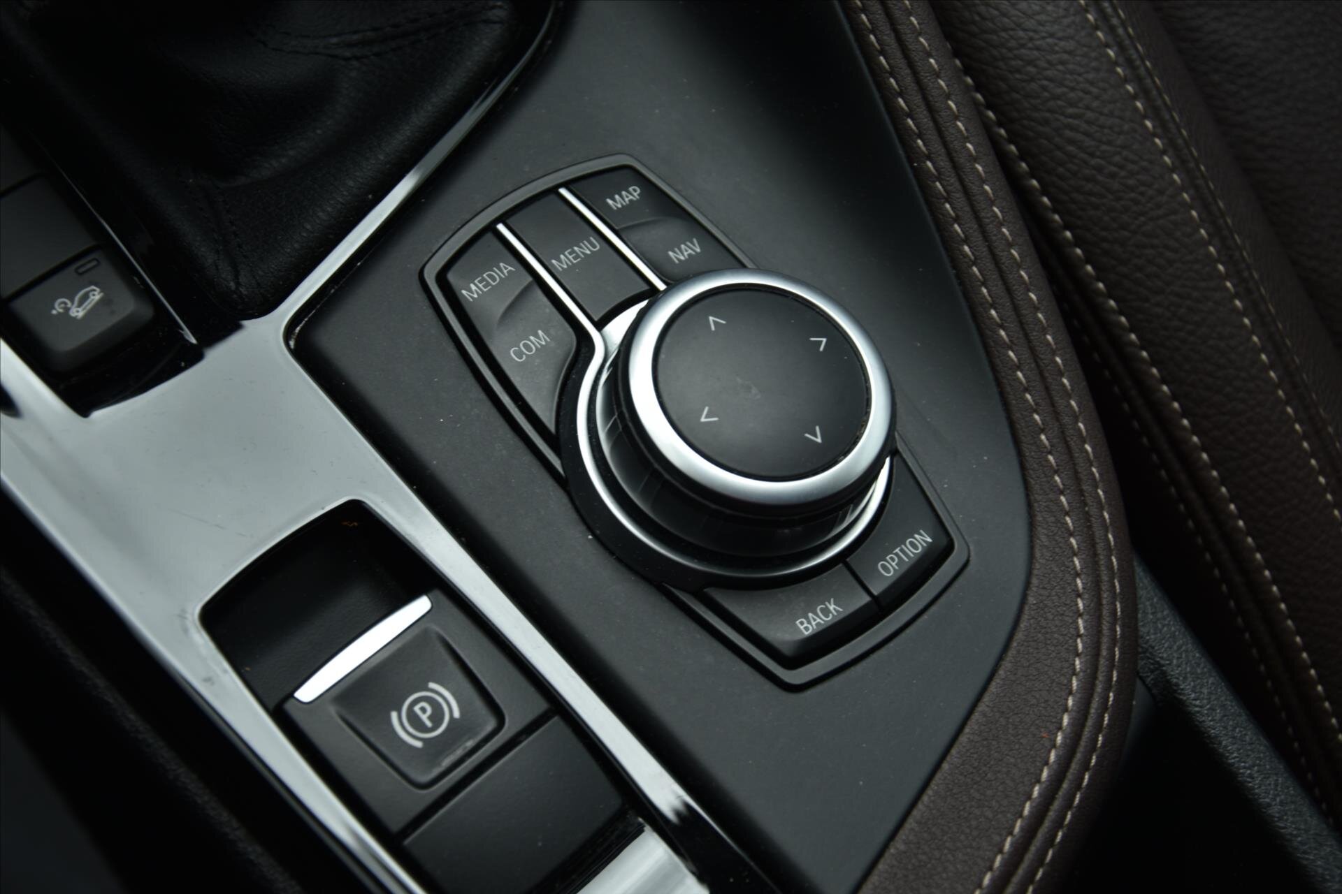 BMW X1 SUV / Terénní 2,0 l 140 kw