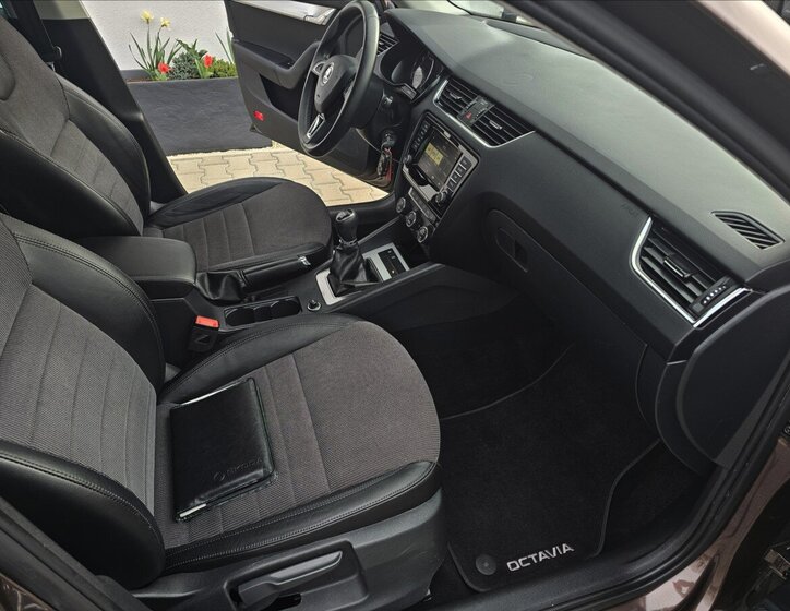 Škoda Octavia Kombi 1,4 l 110 kw