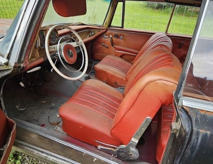 Mercedes-Benz 220 Kupé 2,2 l 88 kw