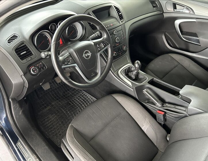 Opel Insignia Kombi 2,0 l 96 kw