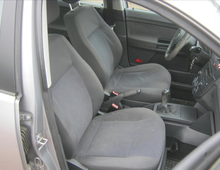 Volkswagen Polo Hatchback 1,2 l 40 kw