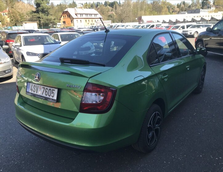 Škoda Rapid Sedan / Limuzína 999,0 70 kw