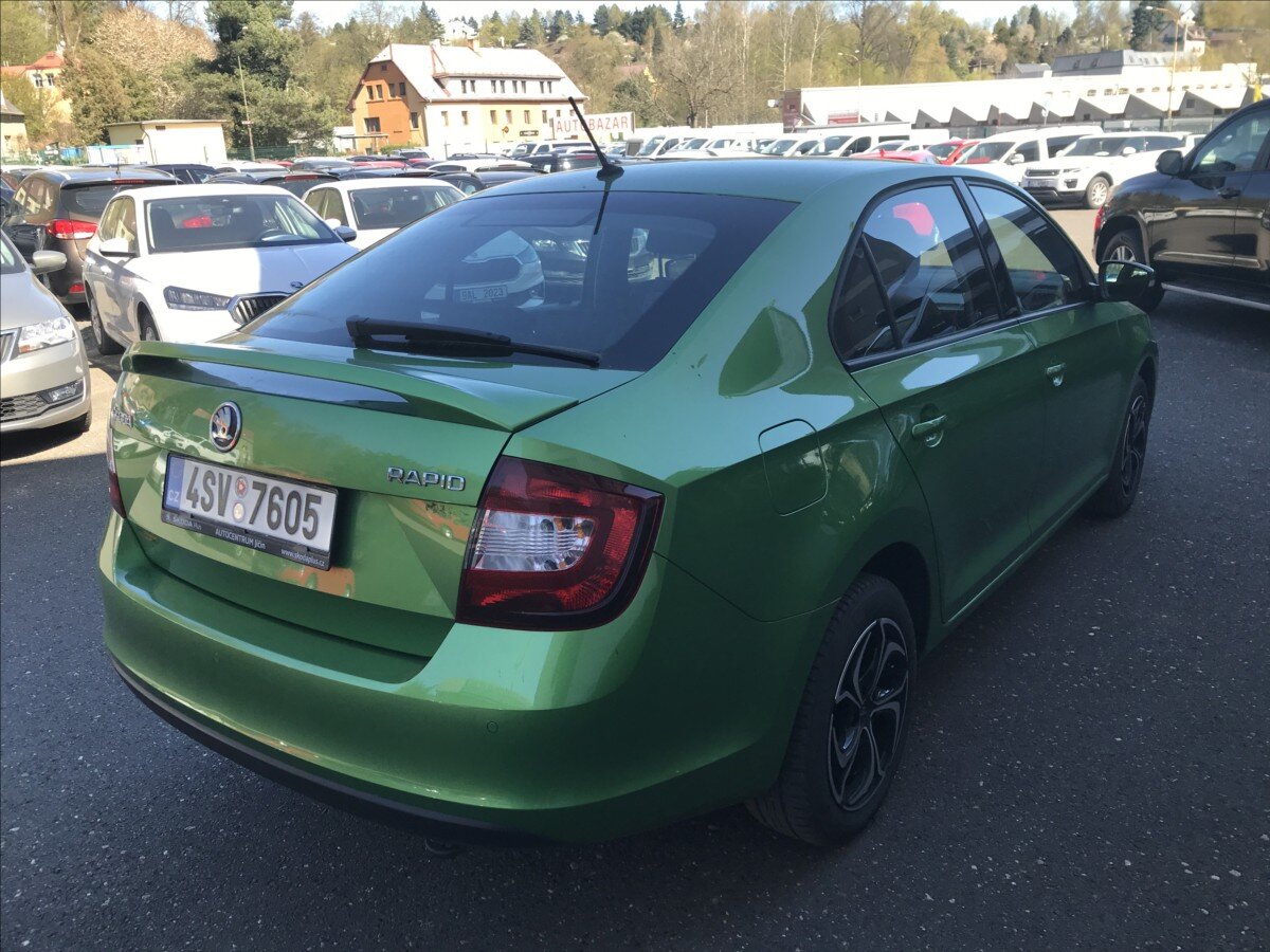 Škoda Rapid Sedan / Limuzína 999,0 70 kw