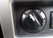 Nissan Navara Pick-up 2,5 l 126 kw
