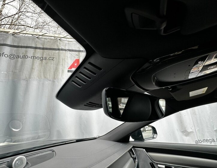 Volvo V90 Kombi 2,0 l 186 kw