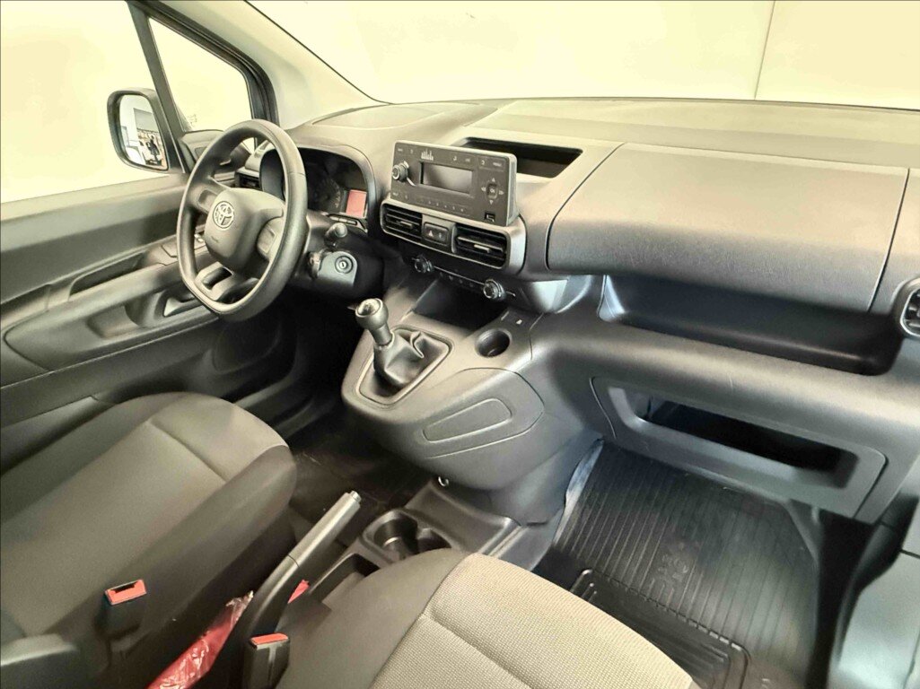 Toyota ProAce City VAN-Minibus 1,5 l 75 kw