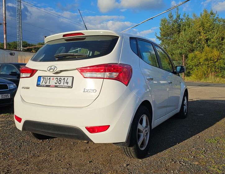 Hyundai ix20 6