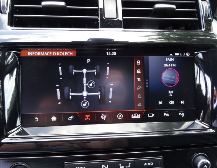 Land Rover Discovery 13