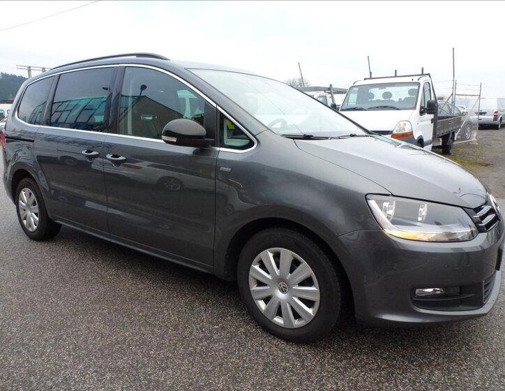 Volkswagen Sharan Kombi 2,0 l 125 kw