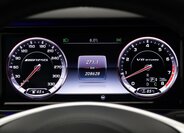 Mercedes-Benz Třídy S Kupé 5,5 l 430 kw