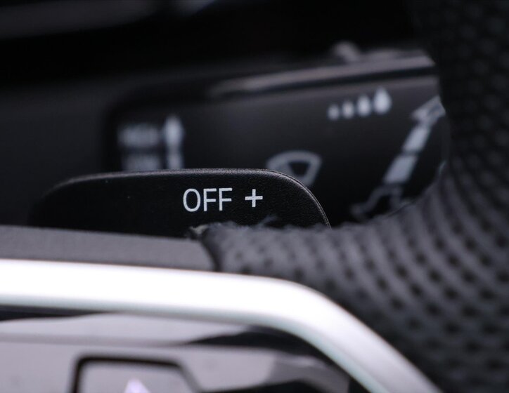 Volkswagen Arteon Kombi 2,0 l 147 kw