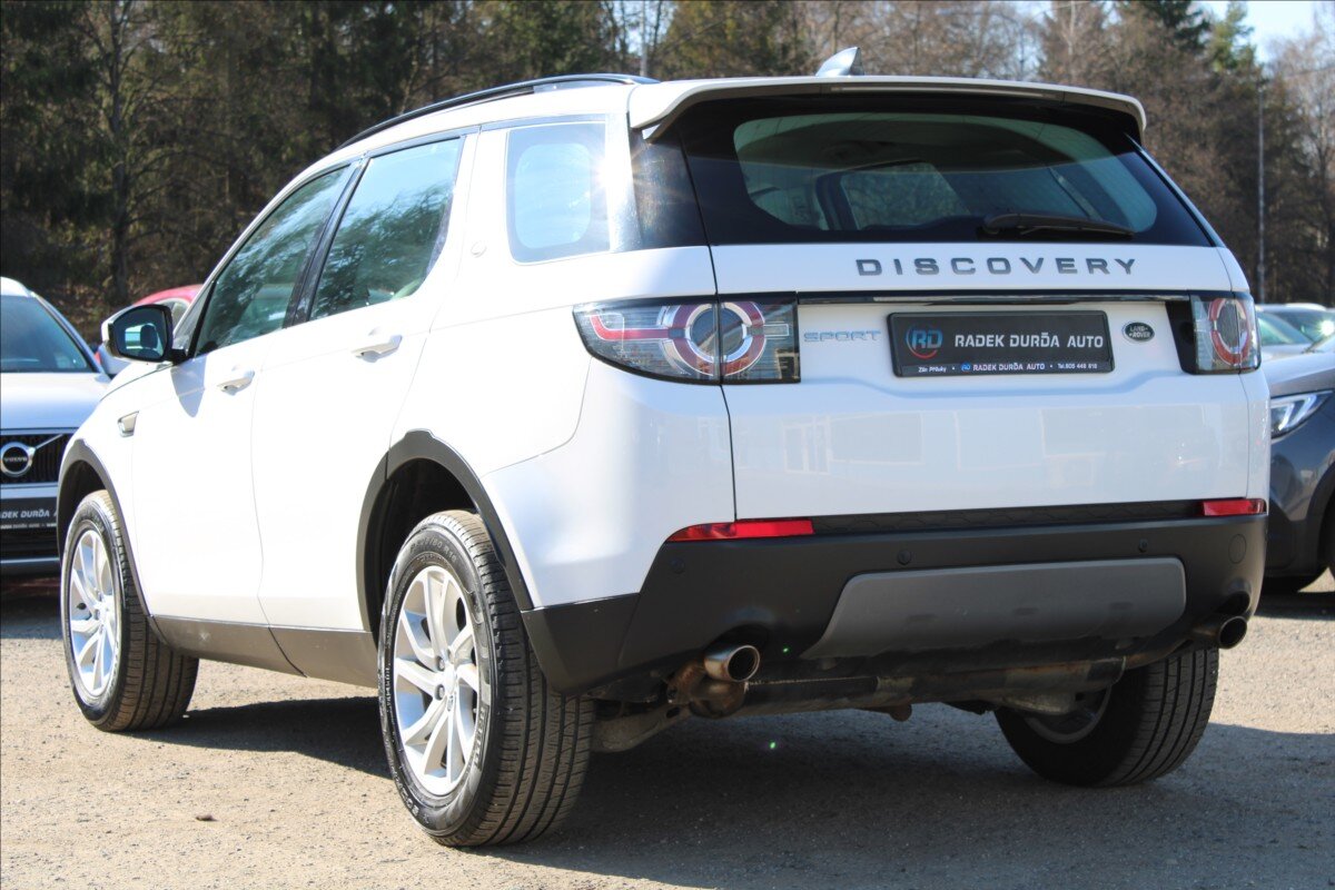 Land Rover Discovery Sport SUV / Terénní 2,0 l 110 kw