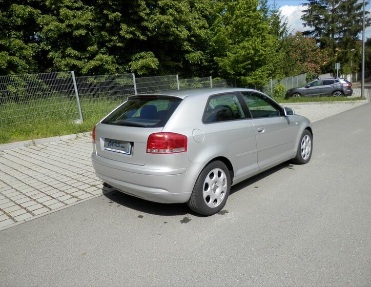 Audi A3 Hatchback 1,9 l 77 kw