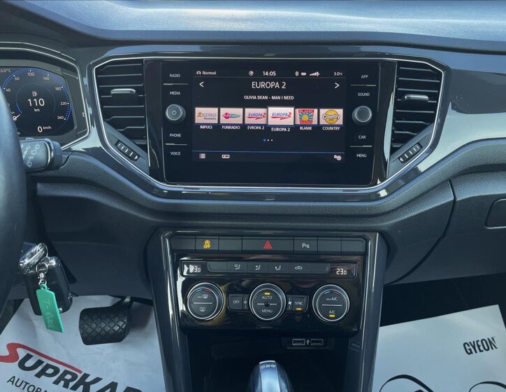 Volkswagen T-Roc SUV 2,0 l 110 kw