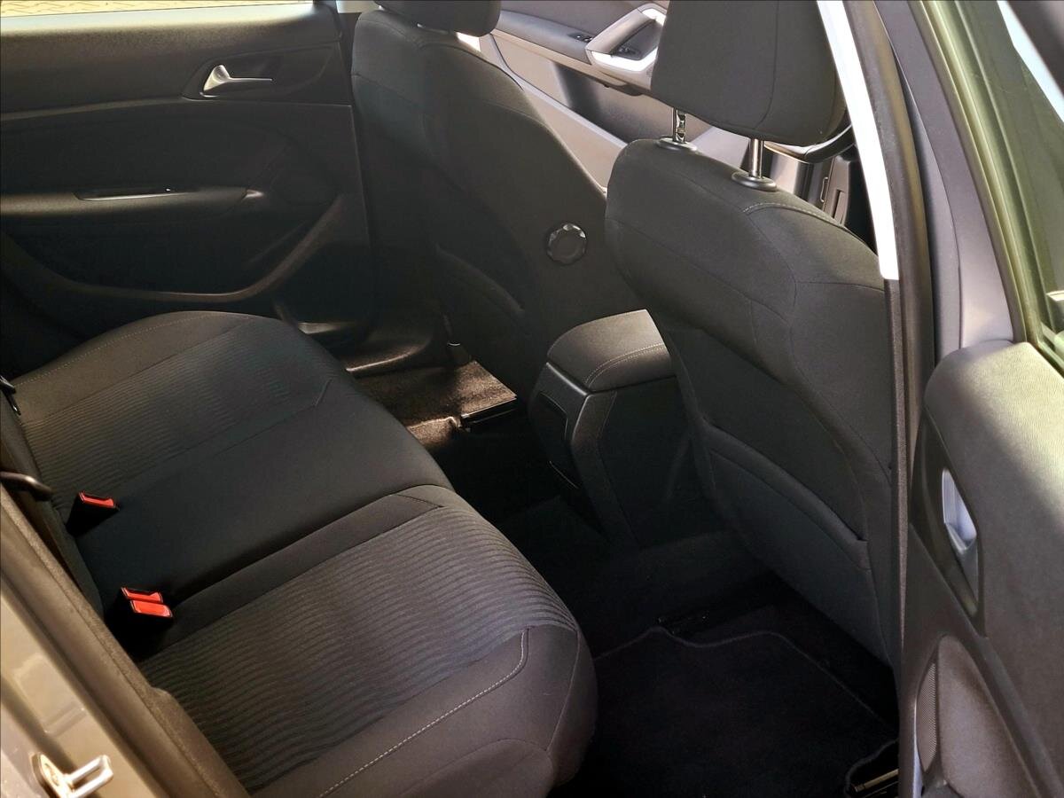 Peugeot 308 Kombi 1,2 l 96 kw