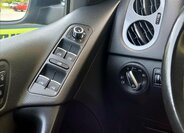 Volkswagen Tiguan SUV 2,0 l 103 kw