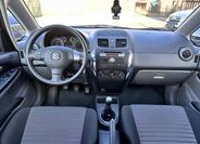 Suzuki SX4 14